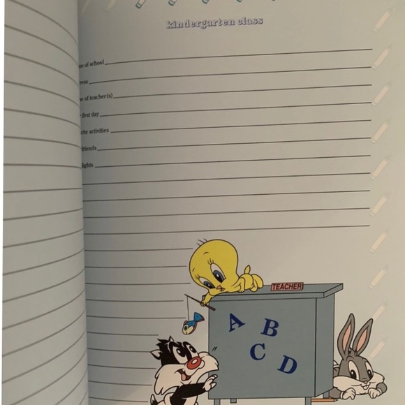 Lovables Looney Tunes Baby Book 1995 Bugs Daffy Birthday Holiday First 5 Years - Picture 7 of 10